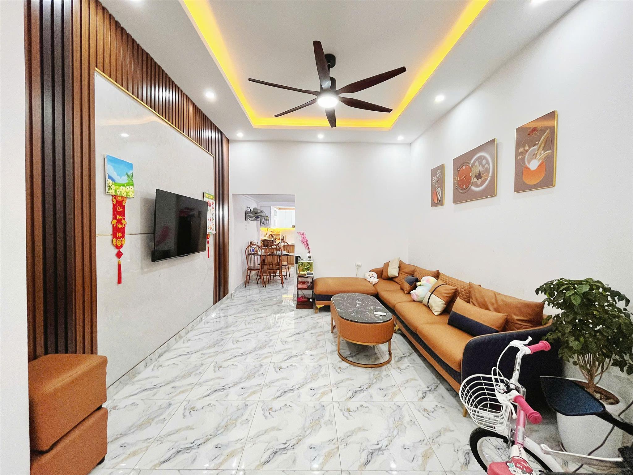 NHÀ ĐẸP - GIÁ TỐT - CHÍNH CHỦ BÁN NHÀ 2 Tầng 51B/338 Đồng Hoà, Kiến An, Hải Phòng - Ảnh chính