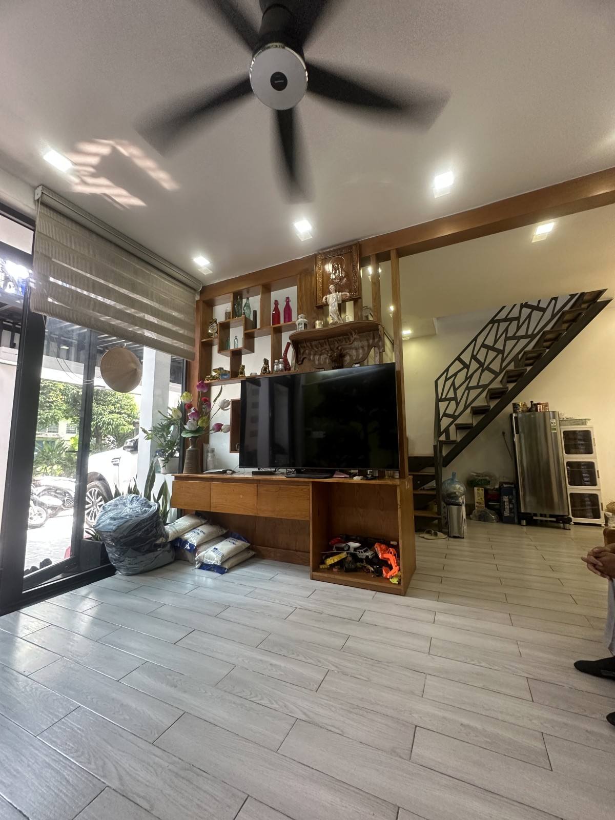 📣📣Mới về Mặt tiền Đường Bạch Dương, ngay Chợ Hiệp Thành, Q12 - 2 Tầng 98m2(6,5m x 15m) - Giá 7,2 - Ảnh 1
