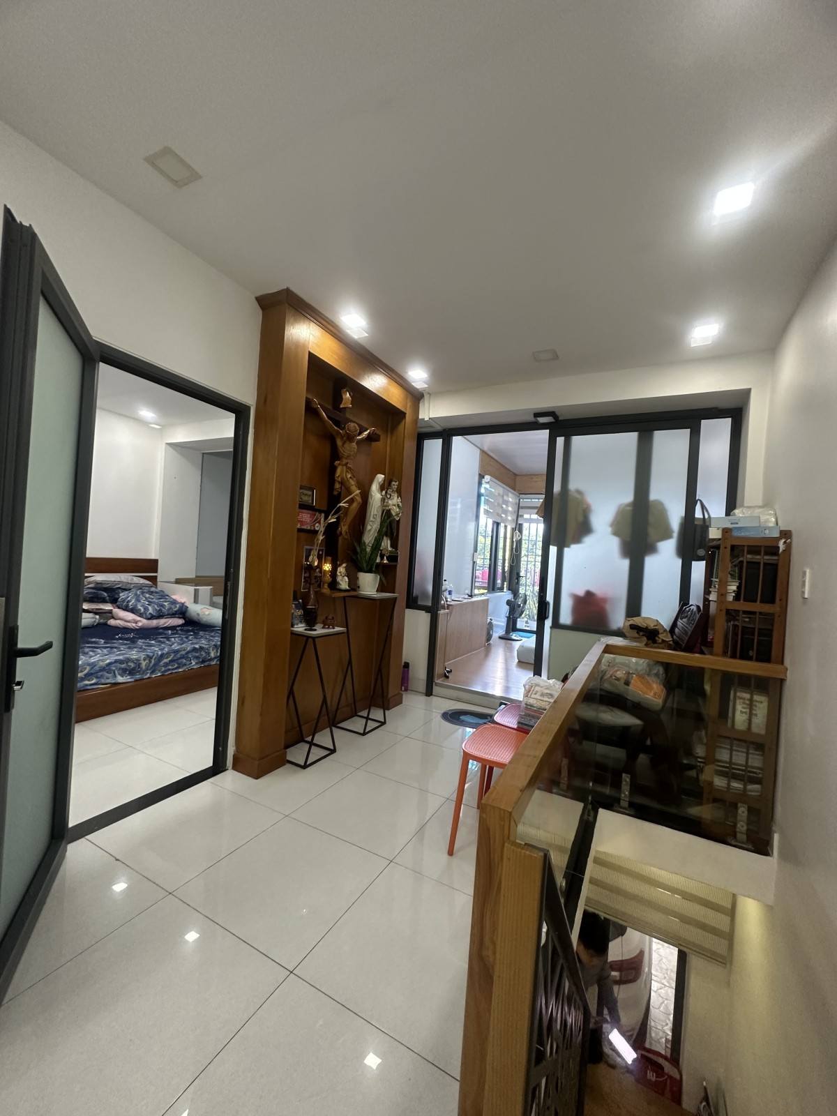 📣📣Mới về Mặt tiền Đường Bạch Dương, ngay Chợ Hiệp Thành, Q12 - 2 Tầng 98m2(6,5m x 15m) - Giá 7,2 - Ảnh 2
