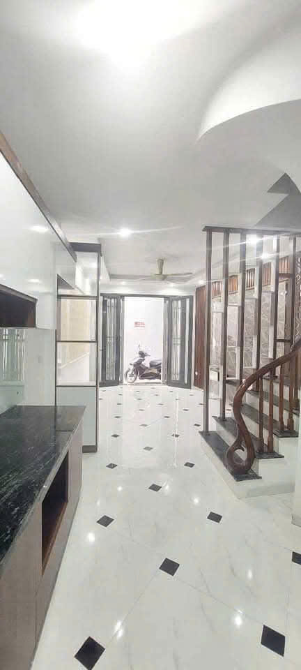 BÁN NHÀ LÔ GÓC ĐA SỸ – GẦN Ô TÔ – 2 MẶT THOÁNG XÂY MỚI 4,5 TẦNG - Ảnh chính