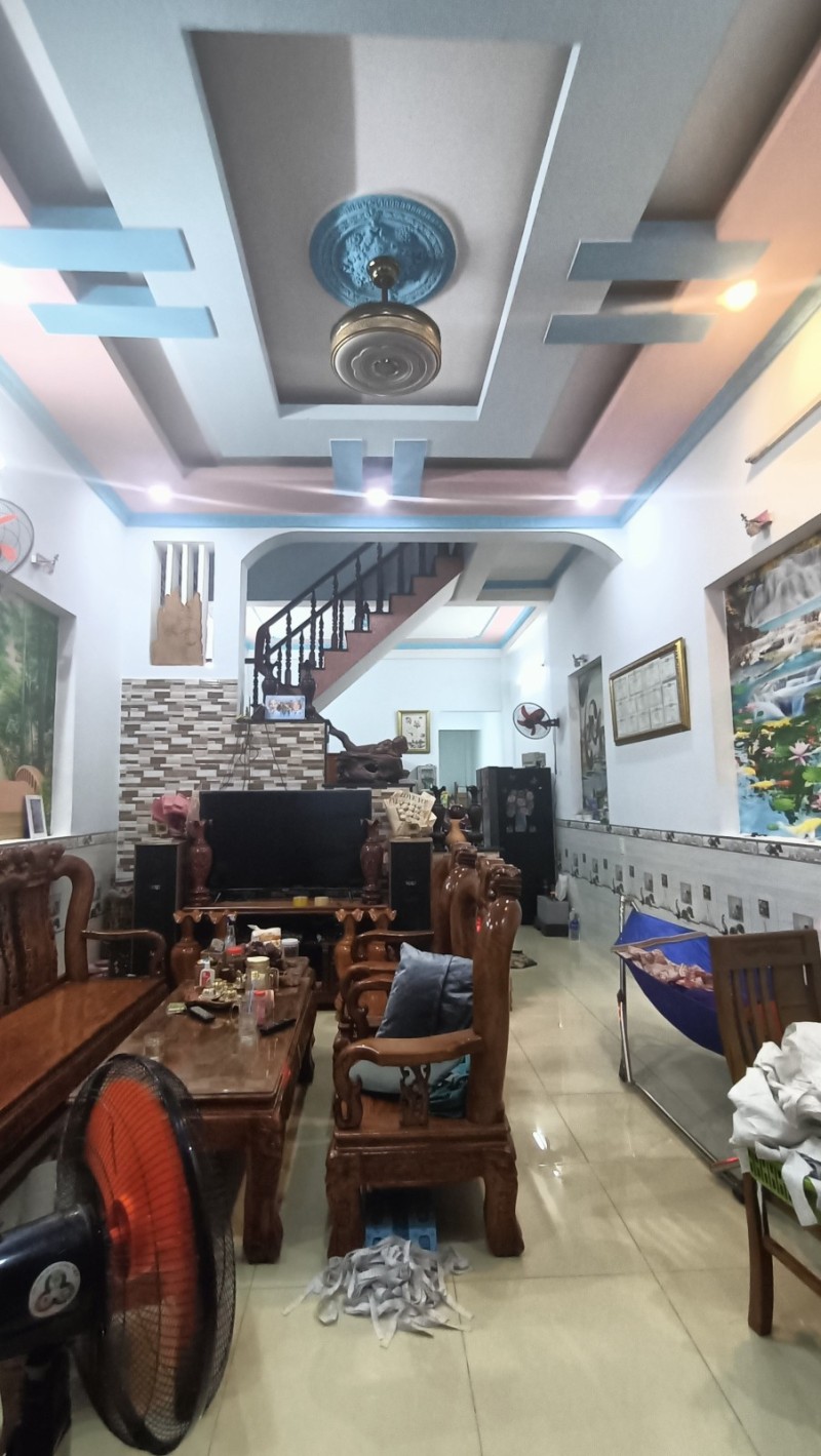 Bán nhà 1 Trệt 1 Lầu Dĩ An,SHR,Đường 2 xe hơi,gần trường THCS Tân Bình - Ảnh 1