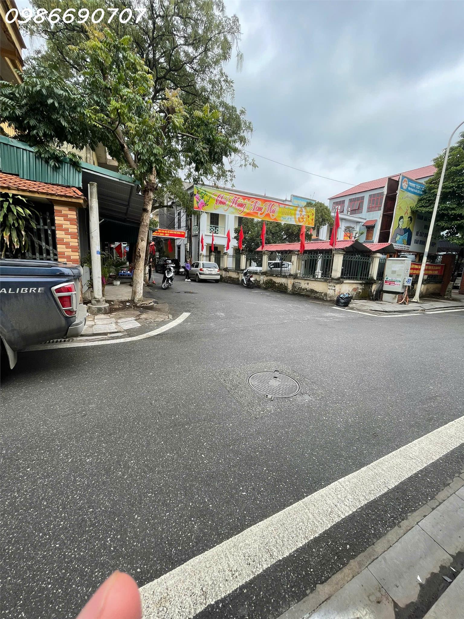 Bán nhà nở hậu mặt phố Trần Quốc Toản, view đẹp hot, gần ngã 3 phong thủy đón lộc - Ảnh 1