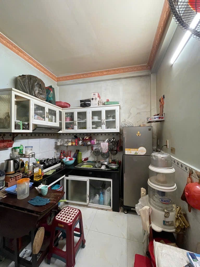 BÁN NHÀ 40M2, HÒA BÌNH, TÂN PHÚ, HẺM NHỰA 6M, Ô TÔ ĐỖ CỬA, NHỈNH 4 TỶ - Ảnh 3