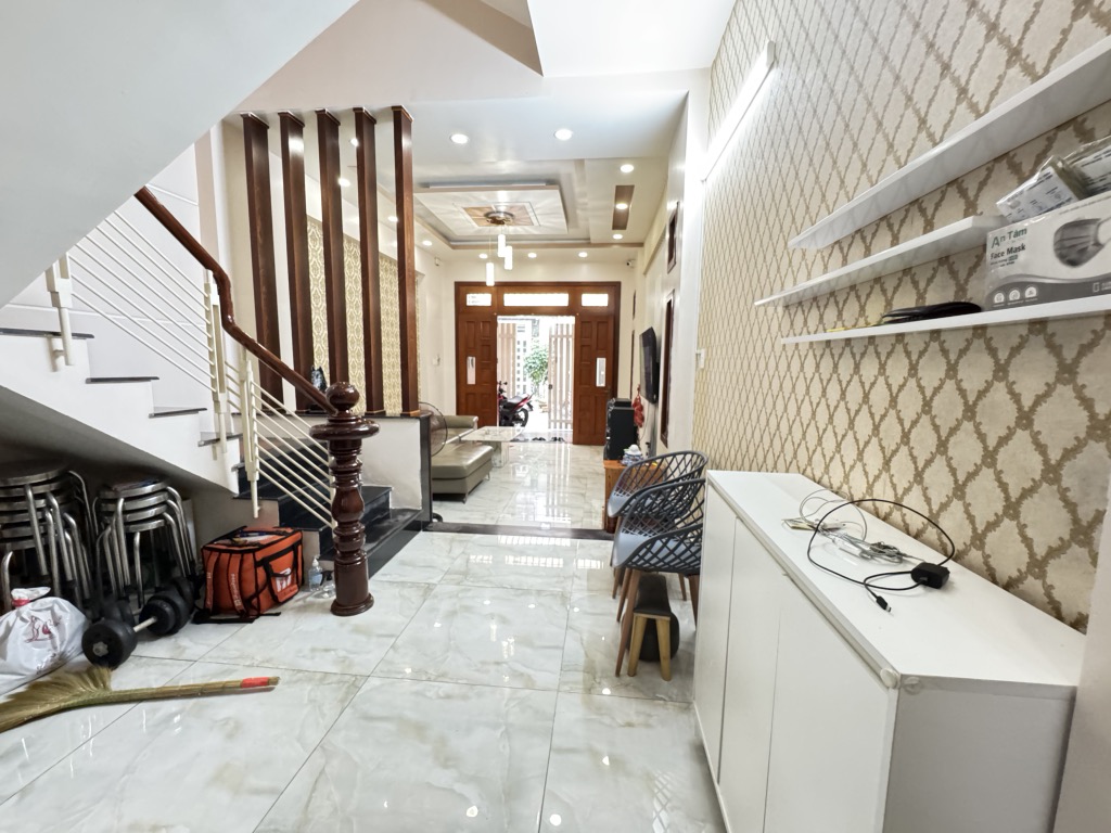 NHÀ CỰC ĐẸP QUANG TRUNG GV - GẦN CHỢ HẠNH THÔNG TÂY & ST EMART2 - HXH - DT 60M² - 5 TẦNG CHỈ 7.X TỶ - Ảnh 7