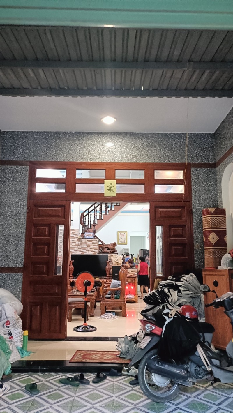 Bán nhà 1 Trệt 1 Lầu Dĩ An,SHR,Đường 2 xe hơi,gần trường THCS Tân Bình - Ảnh chính