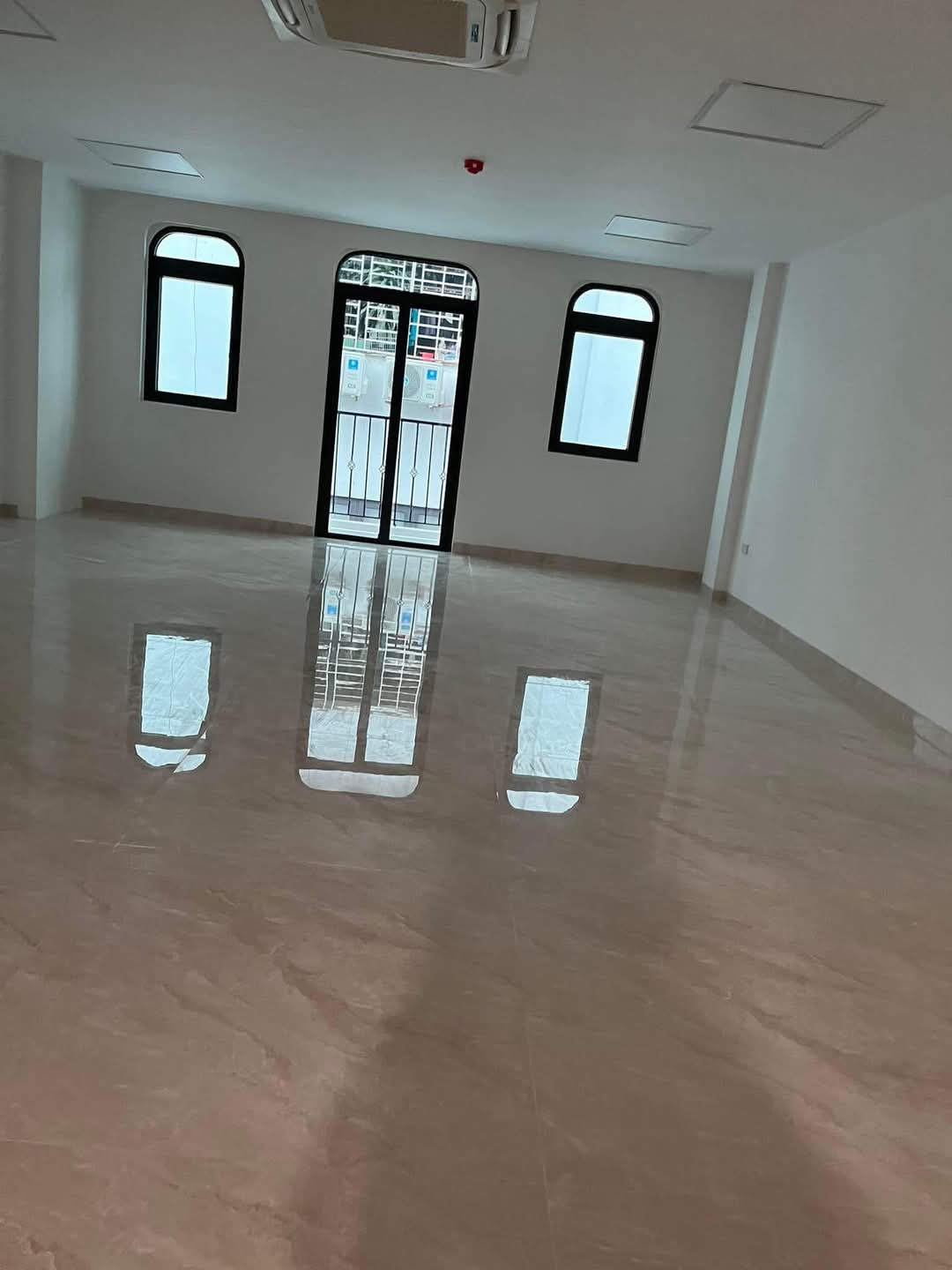 NHÀ MẶT PHỐ PHÁO ĐÀI LÁNG ĐỐNG ĐA, VỊ TRÍ ĐẸP Ô TÔ TRÁNH 7 TẦNG KINH DOANH. DT 67M2 GIÁ 38 TỶ - Ảnh 4