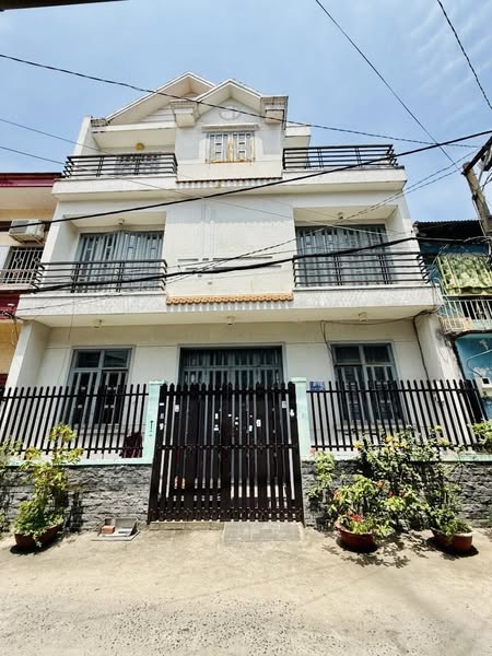 2P AEON MALL - 2 MẶT HẺM 6M - NGANG HƠN 9 - 3 TẦNG - 4PN NHỈNH 6 ĐỒNG. - Ảnh chính