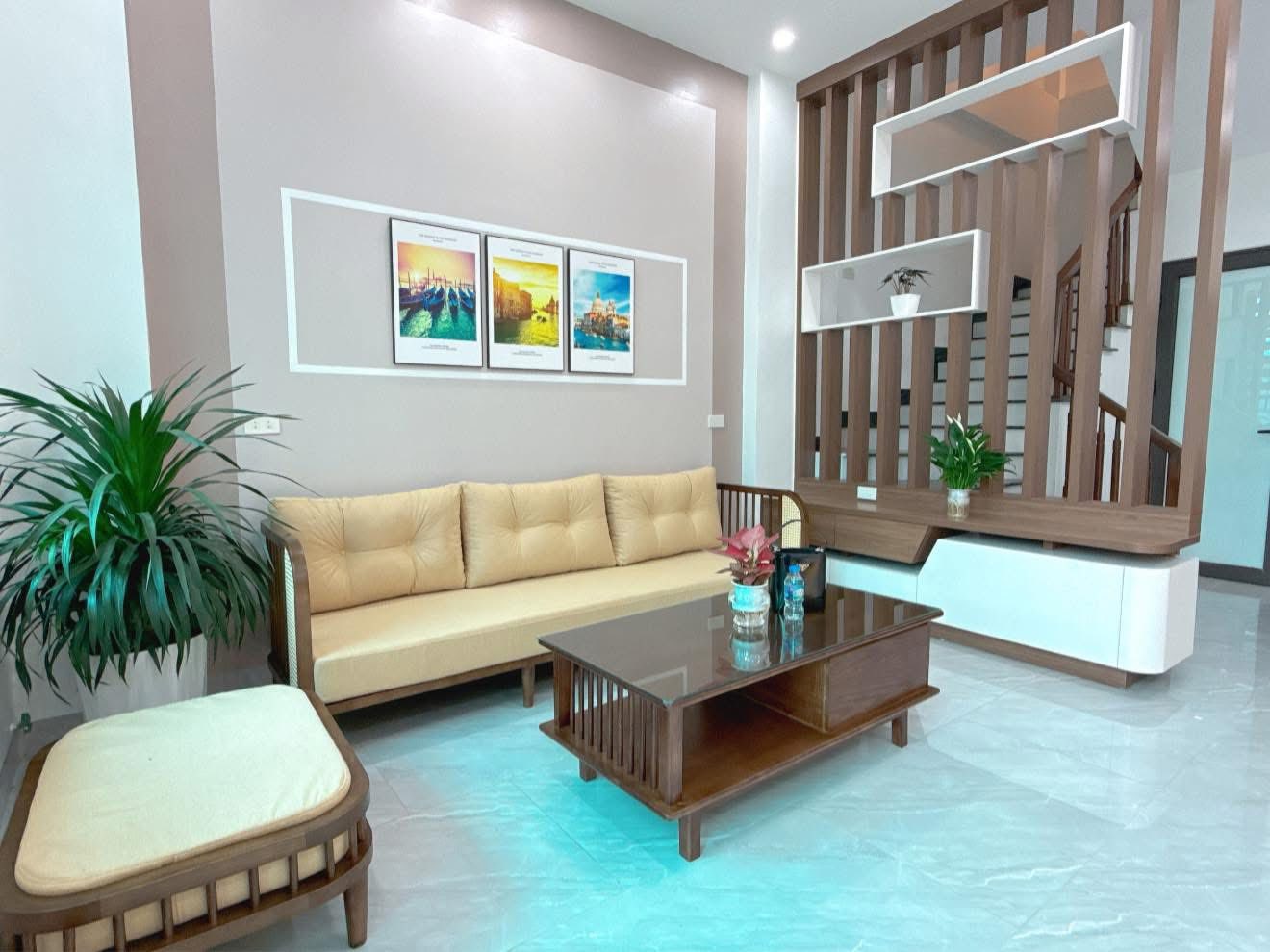 Bán nhà 3 tầng ngõ phố Ngô Quyền, ph Thanh Bình, TP HD, 41m2, mt 5m, 3 ngủ, 2vs, chỉ 2.7x tỷ - Ảnh 1