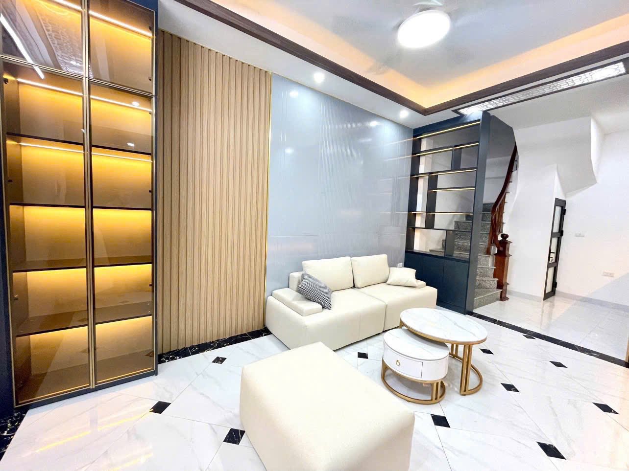 GIÁ NÀO CŨNG BÁN nhà ngõ An Dương Vương, giá 5.9 tỷ, 30m2x5T - Ảnh 1