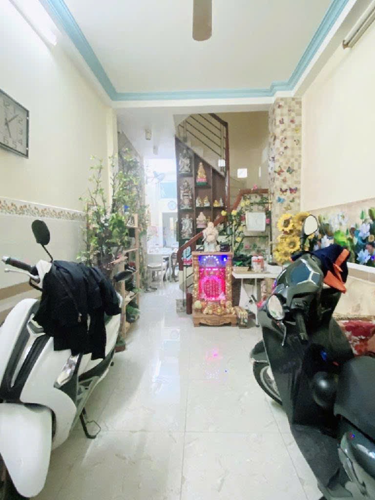 Nhà Mới Chính Chủ - 39M2 , 4 Tầng Đúc Với 4PN,3WC - Tô Hiến Thành  - Q1 - Ảnh 1