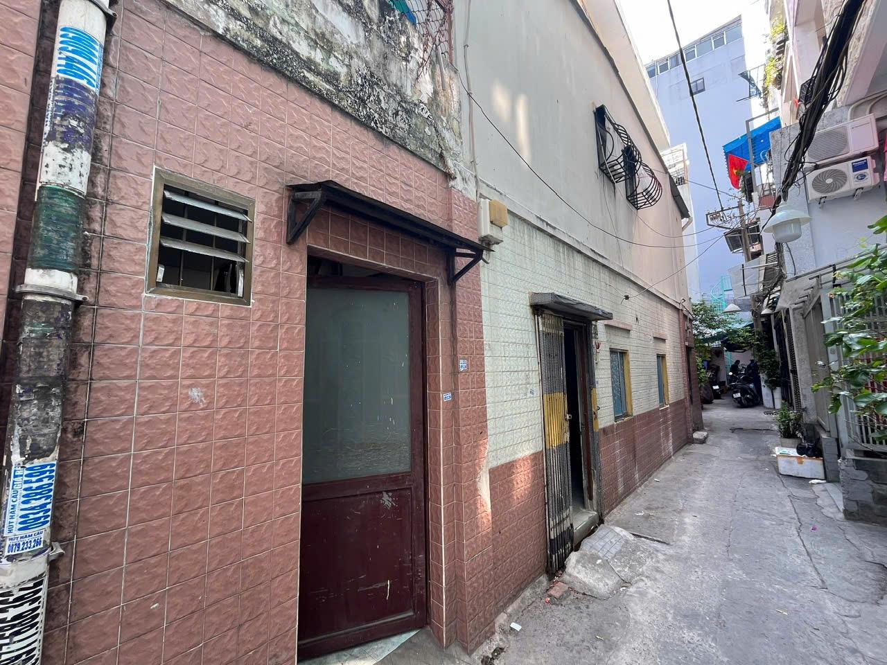 NHÀ ĐẸP - GIÁ TỐT – Cần bán nhanh nhà tại Đường Nguyễn Thiện Thuật, Phường 3, Quận 3, HCM - Ảnh 1
