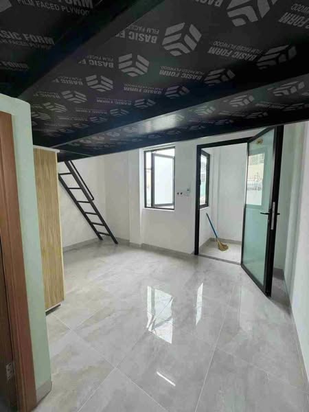 Tòa căn hộ 3 tầng -Gần ĐH Kinh Tế - Doanh thu 24 triệu tháng - Giá chỉ 6,8 tỷ - Ảnh 1