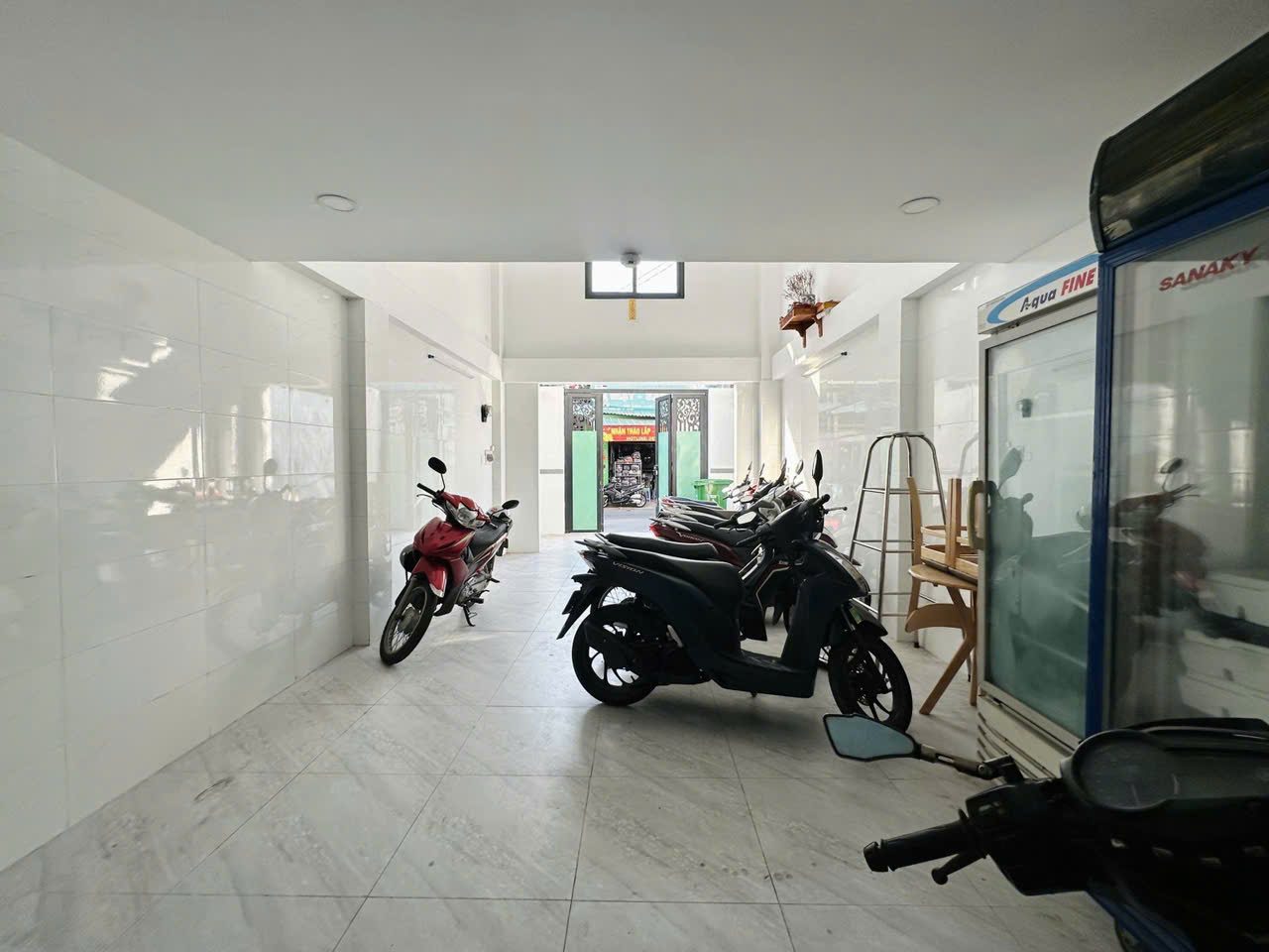 BÁN NHÀ CHÍNH CHỦ - DÒNG TIỀN 95TR/THÁNG - 7 TẦNG THAN MÁY - PCCC - 14 PHÒNG - MT - P5 BÌNH THẠNH - - Ảnh 1