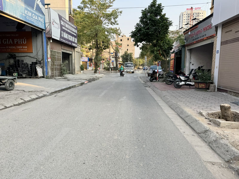 Bán nhà mặt phố Nông Vụ: 78m2, MT 5m, cho thuê 8tr/tháng - Đầu tư sinh lời ngay! - Ảnh 2