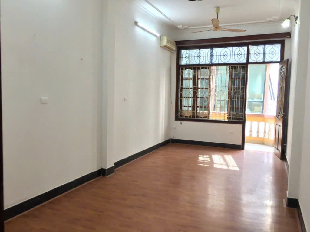 LÁNG HẠ 57M 5 TẦNG PHÂN LÔ - Ô TÔ TRÁNH - 50M RA PHỐ, GẦN MẶT HỒ - THÔNG TỨ TUNG - Ô CHỜ THANG MÁY - Ảnh 3