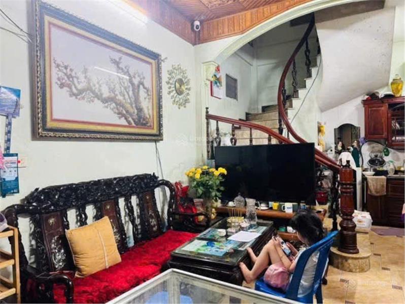 Nhà Đẹp - Giá đầu tư – Cần Bán Nhanh căn nhà 4 mặt thoáng vị trí tại quận Đống Đa, TP Hà Nội - Ảnh chính