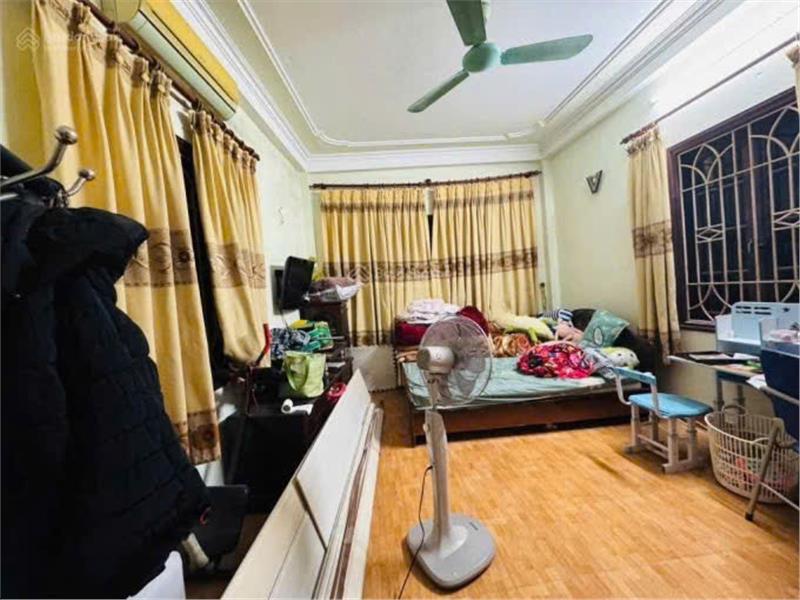 Nhà Đẹp - Giá đầu tư – Cần Bán Nhanh căn nhà 4 mặt thoáng vị trí tại quận Đống Đa, TP Hà Nội - Ảnh 2