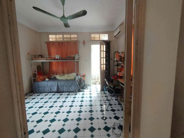 Cho thuê nhà nguyên căn Phố Hồng Mai,  quận Hai Bà Trưng 40m x 5T giá 12 triệu - Ảnh 2