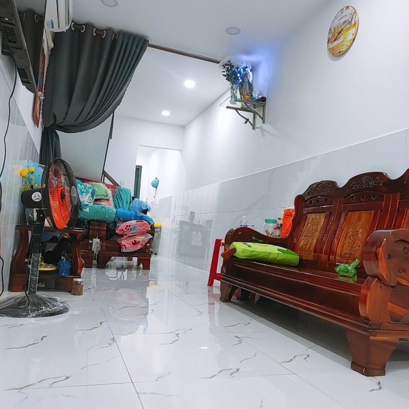 NGAY CÔNG VIÊN PHÚ NHUẬN, XE HƠI ĐỖ CỬA, 30M2 2 LẦU 2PN, MỚI Ở NGAY, SỔ VUÔNG ĐẸP, MẶT TIỀN THỤT - Ảnh 1