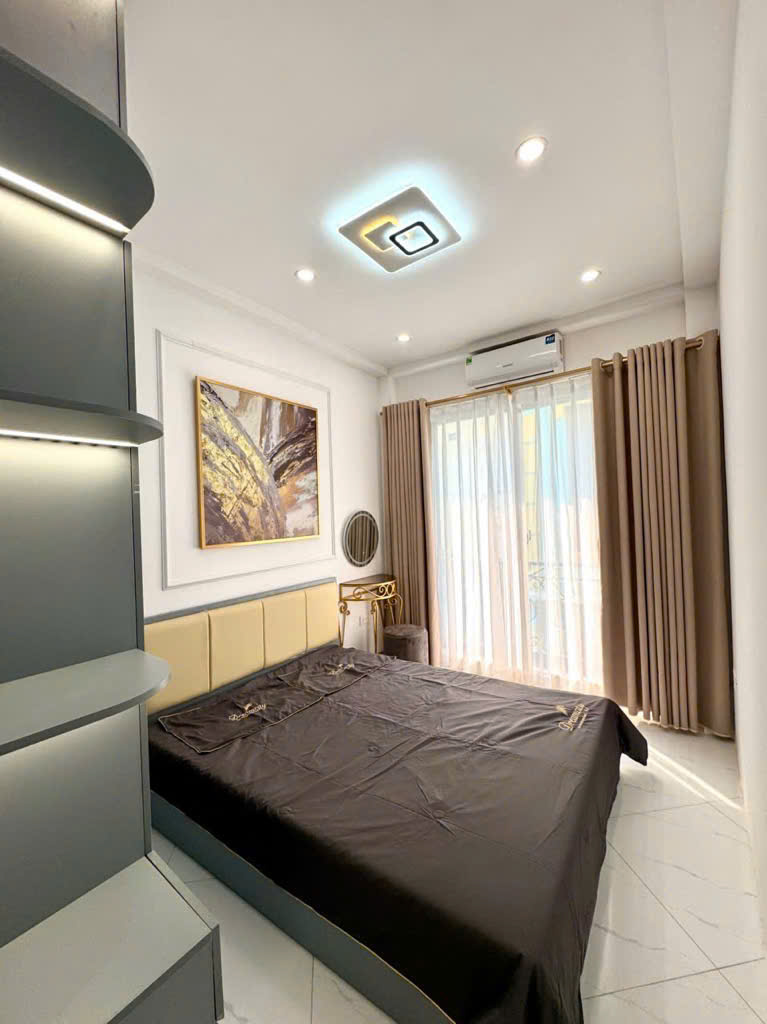 Bán nhà riêng, sát phố Minh Khai, quận Hai Bà Trưng, hàng hiếm, 22m2, 5 tầng, giá chỉ 5 tỷ 250 triệu - Ảnh 3