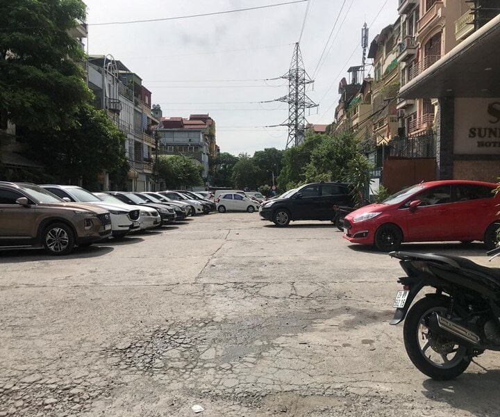 ĐỐNG ĐA-HÀO NAM 126M CHỈ 22,5 TỶ, VỊ TRÍ CỰC ĐẸP - TRƯỚC NHÀ CÔNG TE NƠ TRÁNH - TƯƠNG LAI MẶT PHỐ - Ảnh 1