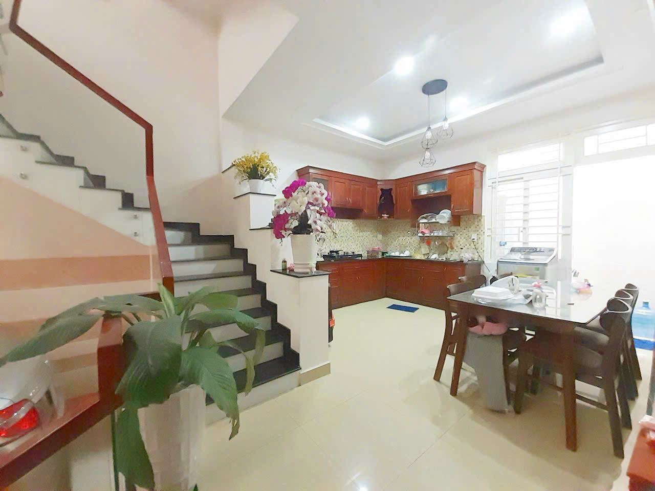 Bán Nhà 4 Lầu KDC Hồng Đào Hẻm 5m 520 Quốc Lộ 13 Hiệp Bình Phước Thành Phố Thủ Đức - Ảnh 2