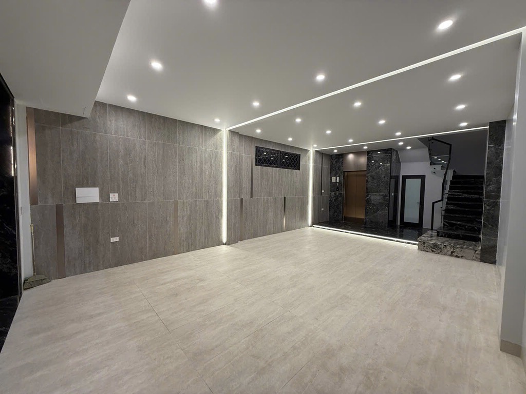 💎 SIÊU PHẨM TƯ ĐÌNH – TUYỆT TÁC KIẾN TRÚC ĐÓN SÓNG CẦU TRẦN HƯNG ĐẠO - Ảnh 2