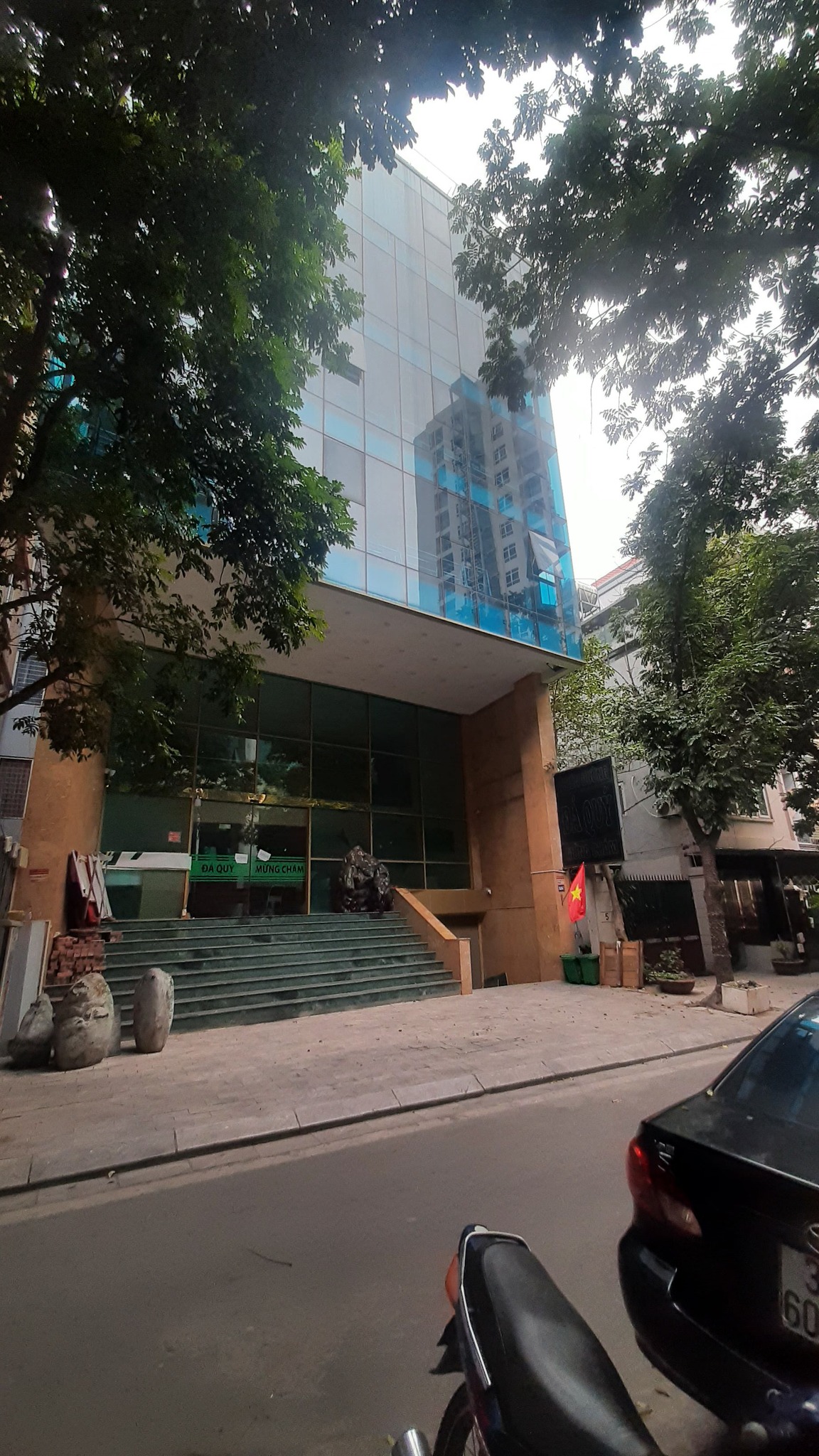 Bán Tòa Văn Phòng Lô Góc 230m², 7 Tầng + 1 Hầm, Mặt Tiền 11m Phố Lạc Long Quân, Tây Hồ - Ảnh 3