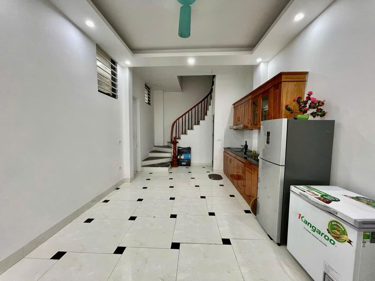 Chính chủ bán gấp Vạn Phúc, Hà Đông ô tô đỗ gần 30m, 5 tầng kinh doanh, dòng tiền hơn 12 triệu - Ảnh chính