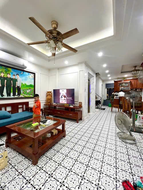 HOÀNG HOA THÁM - NHÀ 7 TẦNG THANG MÁY NHẬP - LÔ GÓC - OTO ĐỖ CỬA - 1 NHÀ RA PHỐ - KINH DOANH - VĂN - Ảnh 3