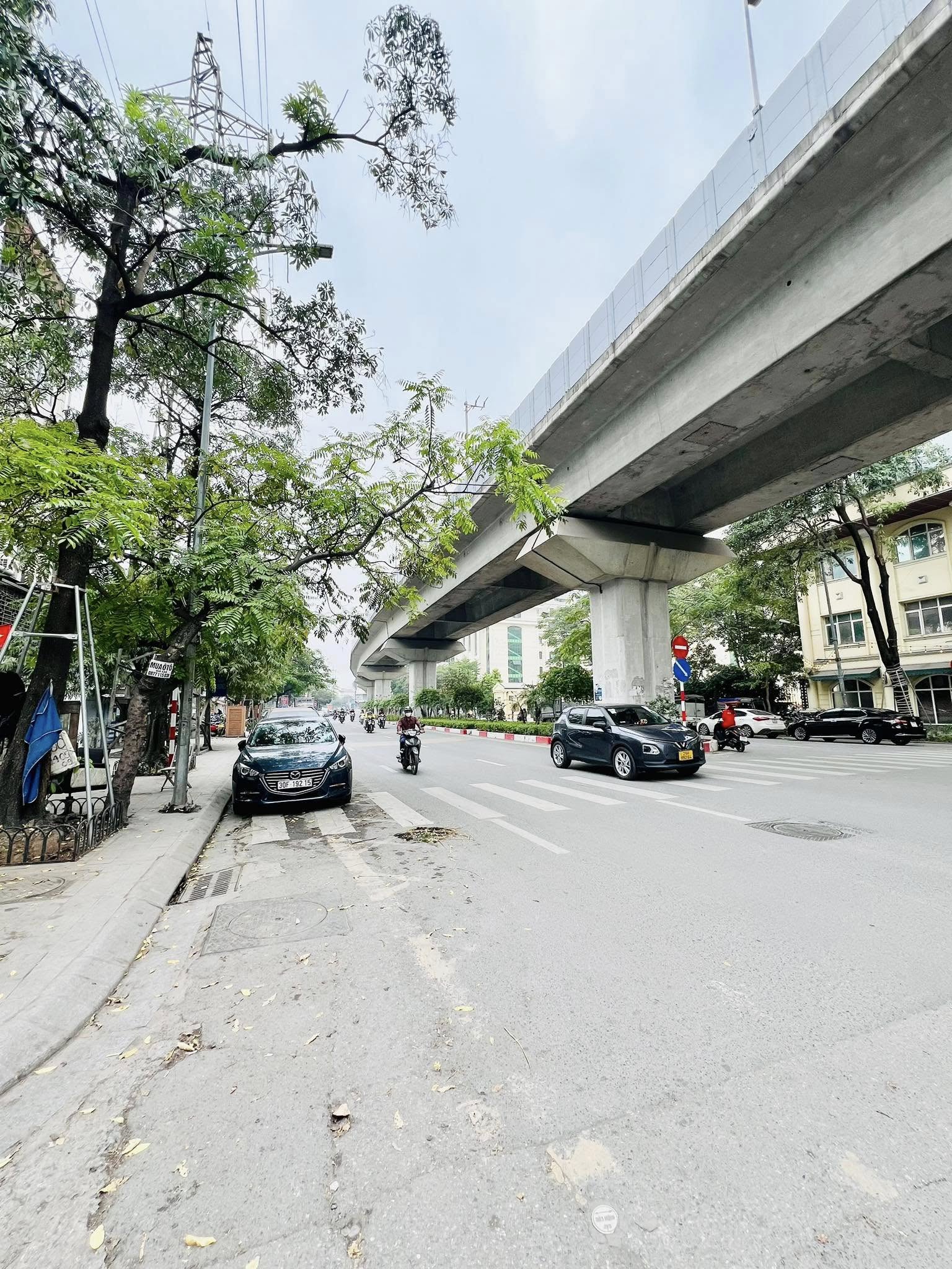 BÁN NHÀ MẶT PHỐ HÀO NAM – LÔ GÓC – KINH DOANH ĐỈNH – 65M2 – 10M MT – 21 TỶ - Ảnh 1