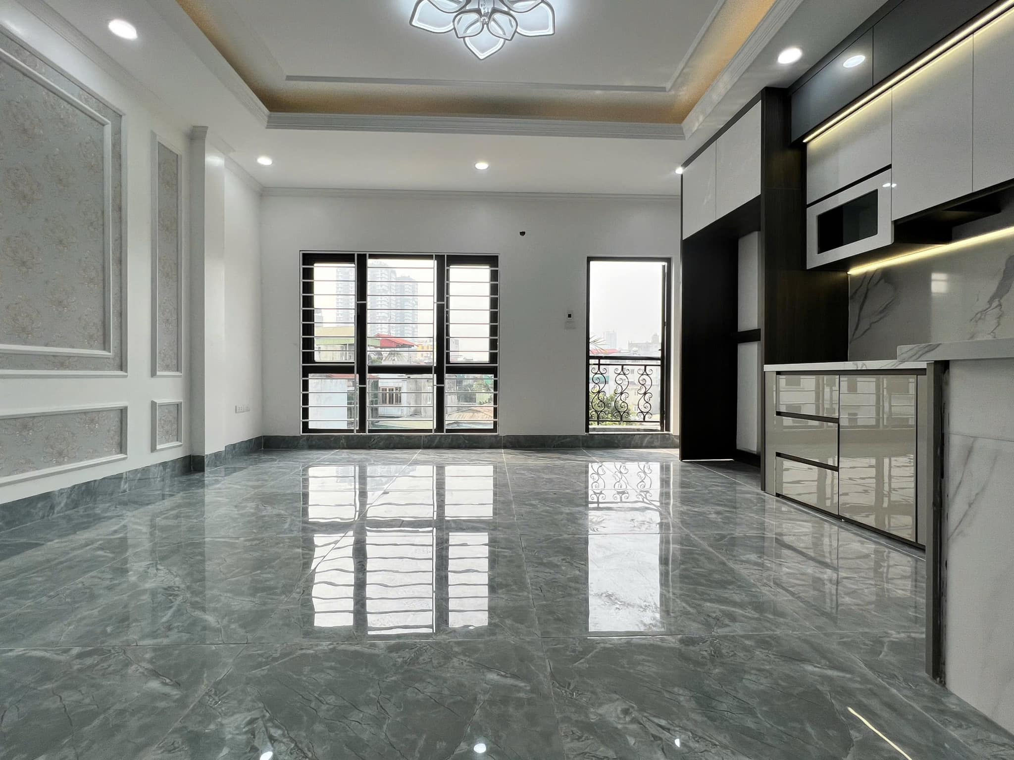 Nhà Đẹp Nguyễn Trãi 6 Tầng Thang Máy 65m2x6 Tầng Giá Chỉ 20 Tỷ. - Ảnh 2
