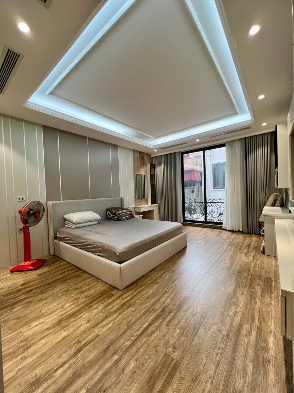💥GIÁ NÀO CŨNG BÁN💥Phùng Chí Kiên 48m 8T Ô tô, Nội thất cực đẹp, hơn 19 tỷ - Ảnh 2