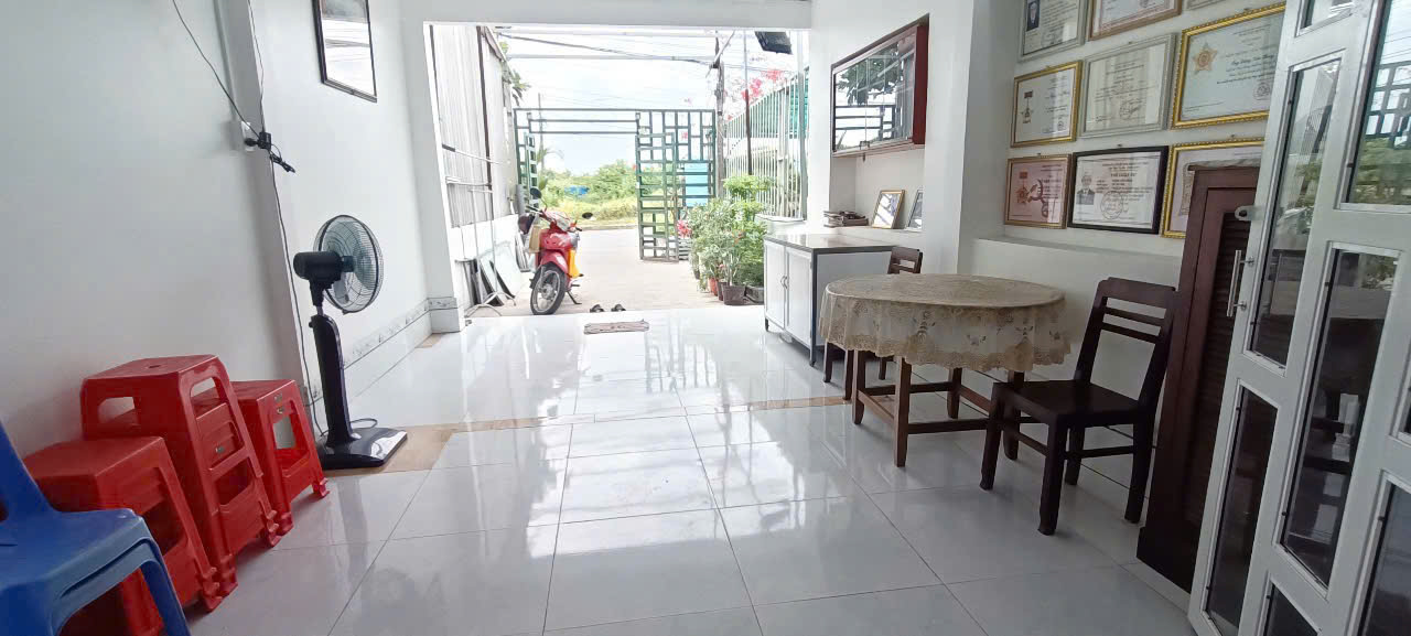 06. SP Cần bán nhà 2,050 tỷ gần công giày taiwan - Ảnh 2