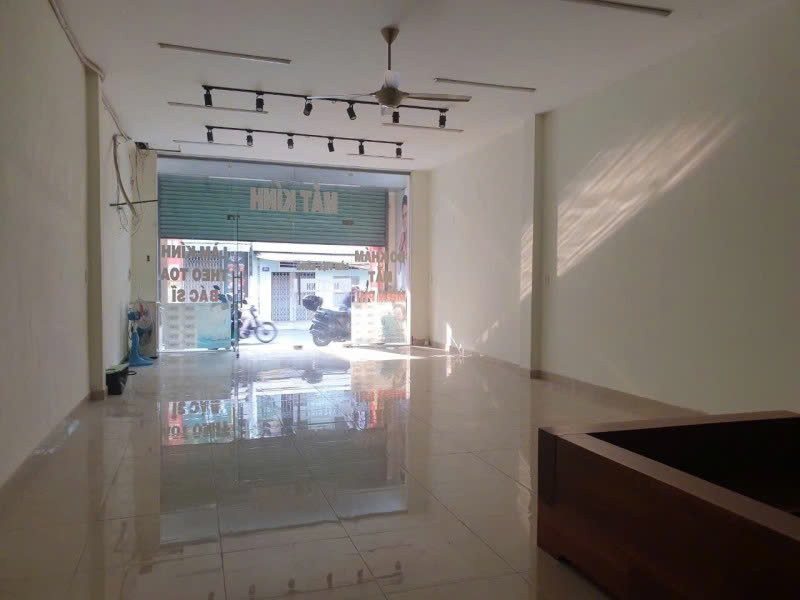 Bán nhà Mặt tiền An Dương Vương - gần Bà Hom, 5.7x21m, 2 Tầng - Tiện xây mới, 14.5 tỷ - Ảnh chính