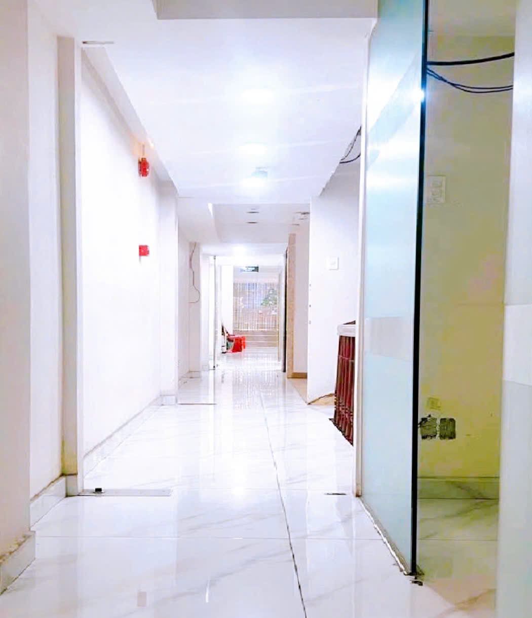 Bán nhà mặt tiền Nguyễn Thị Minh Khai, QUẬN 3, Diện tích 10 x 32 m, Gía 125 tỷ - Ảnh 4