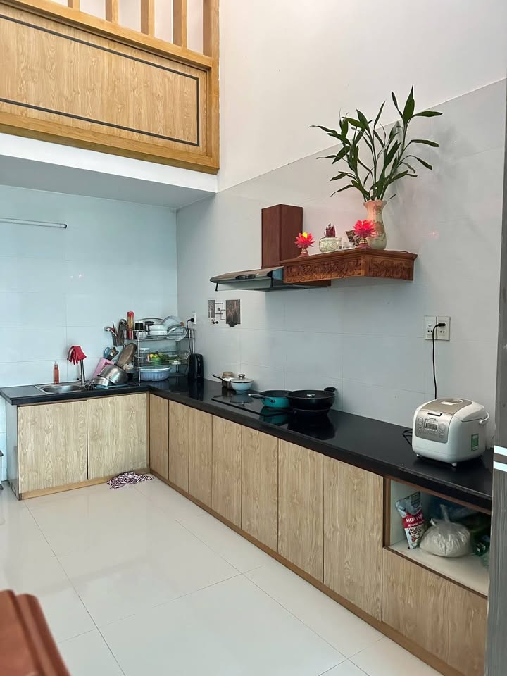 NHÀ 2 TẦNG, 90M2, FULL NỘI THẤT, ĐƯỜNG MỘC BÀI 7 - HOÀ MINH, LIÊN CHIỂU - CHỈ 4.2X T*Ỷ - Ảnh 2