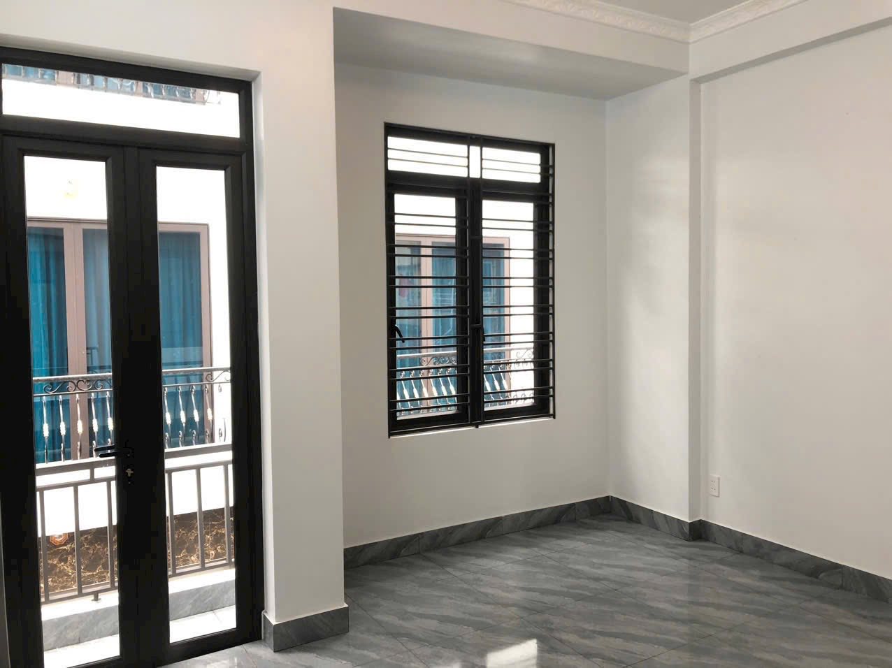 Bán nhà 4 tầng ngõ phố Nguyễn Hữu Cầu, ph Ngọc Châu, TP HD, 52.8m2, mt 4.36, 3.2 tỷ - Ảnh 3