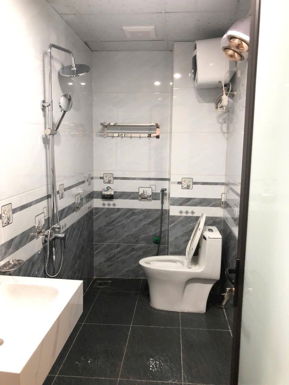 Bán nhà 4 tầng ngõ phố Nguyễn Hữu Cầu, ph Ngọc Châu, TP HD, 52.8m2, mt 4.36, 3.2 tỷ - Ảnh 7