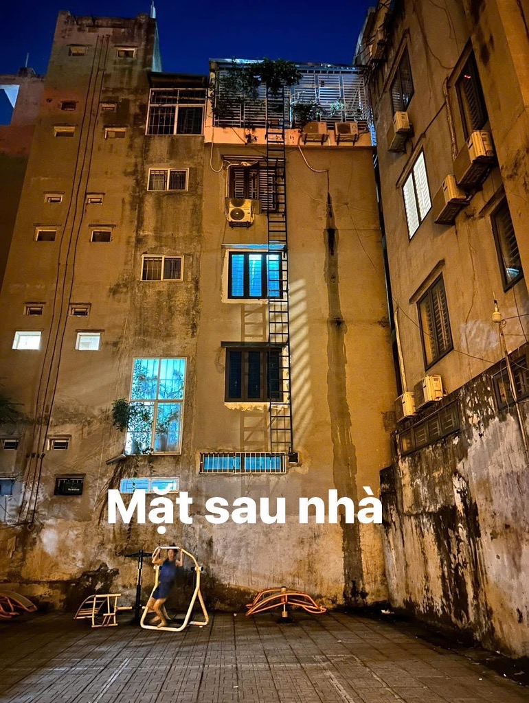Chính chủ bán nhà Văn Cao, vừa ở vừa cho thuê 40tr/ tháng, 8.5 tỷ - Ảnh 1