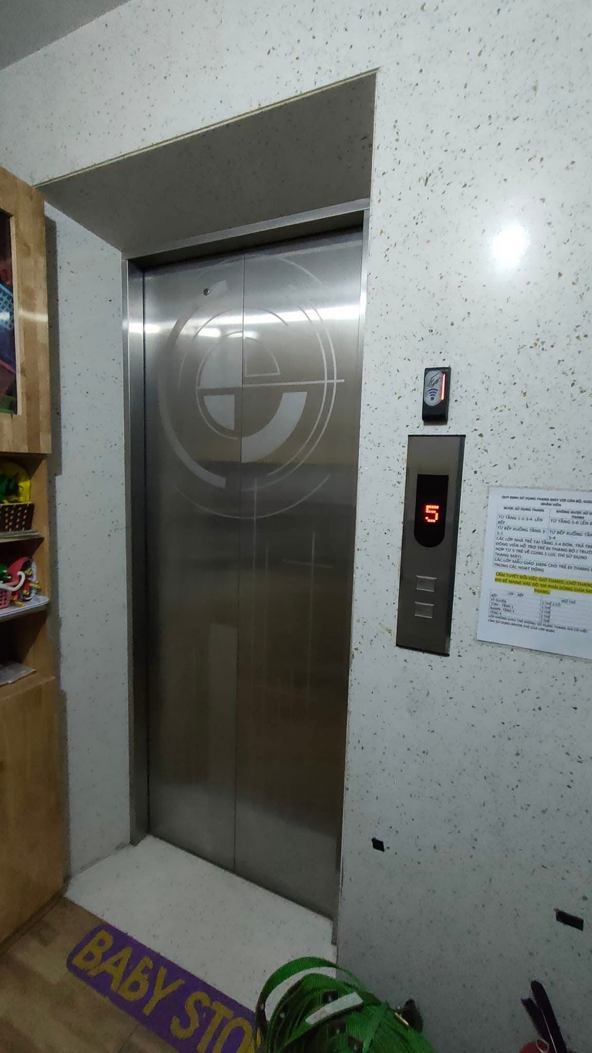 Bán Nhà Thổ Quan. Đống Đa. 9 Tầng Thang Máy. Lô Góc. Ô Tô. DT 80m2. MT 6,8m. Giá 20,1 Tỷ. - Ảnh chính