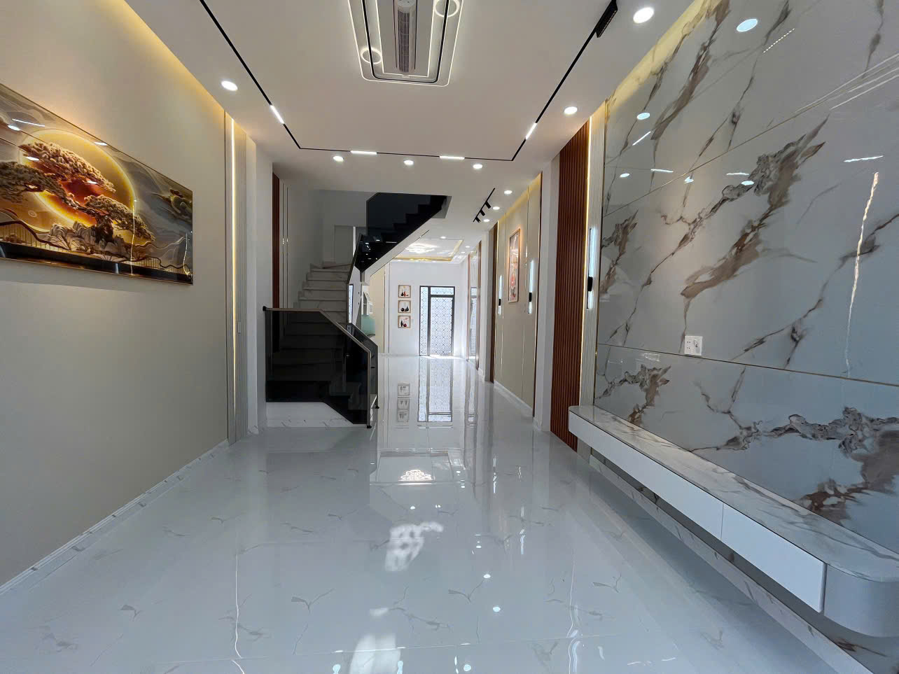 BÁN NHÀ ĐẸP - 3 TẤM - 70M2 - HƯƠNG LỘ 2 - LÊ VĂN QUỚI - HẺM Ô TÔ - NHỈNH 5 TỈ - Ảnh 1