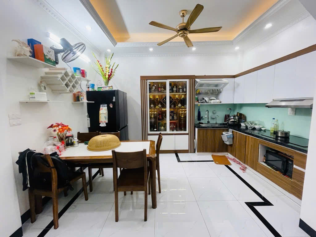 PHỐ MỚI VŨ TÔNG PHAN, TRUNG TÂM NGẪ TƯ SỞ, Ở SƯỚNG, TẶNG NỘI THẤT, GIÁ 7.7 TỶ. - Ảnh 1