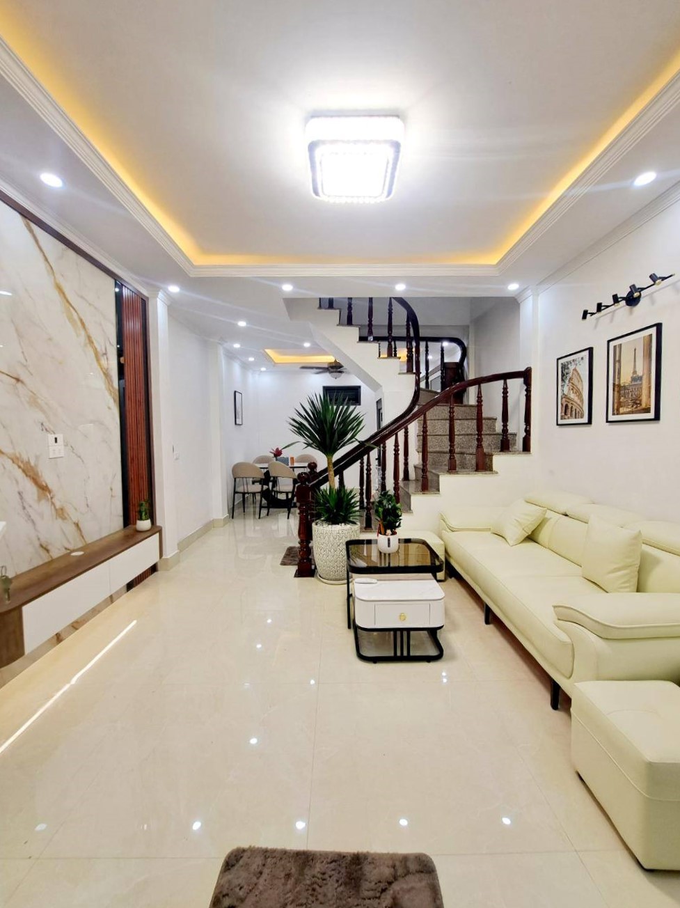 BÁN NHÀ KIM GIANG, HOÀNG MAI, THOÁNG TRƯỚC SAU, GẦN Ô TÔ, BÃI XE Ô TÔ, 31M2, 6.8 TỶ(CTL) - Ảnh chính