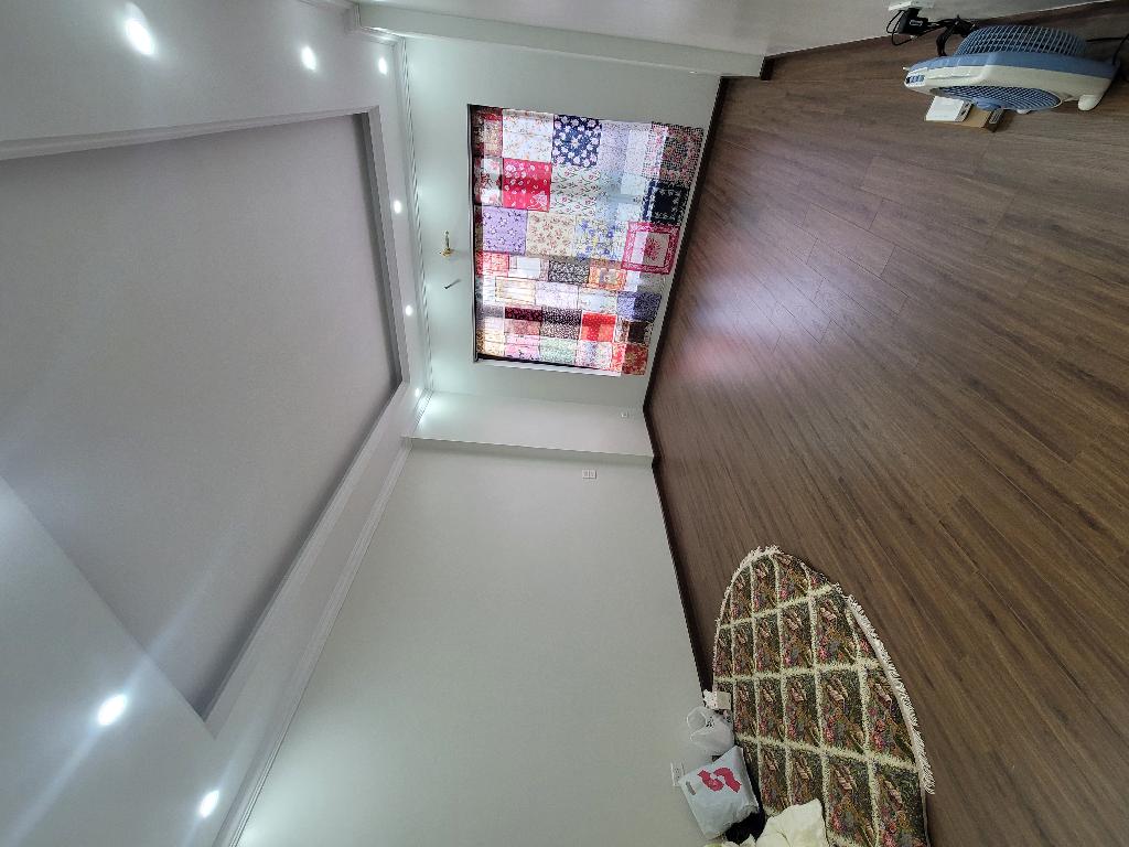 HÀNG ĐẸP NGUYỄN VĂN CỪ - 6 TẦNG THANG MÁY - Ô TÔ ĐỖ CỬA - SỔ VUÔNG VẮN - NHIỀU CHẤM GẦN PHỐ - NGÕ - Ảnh 2