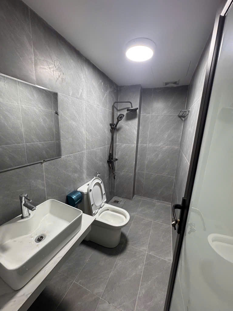 Bán nhà phố Xã Đàn_Nhà Mới Ở Ngay_Thang Máy Xịn_43mx5T_Giá: 8.8 Tỷ_Lh: 0396935190. - Ảnh 4