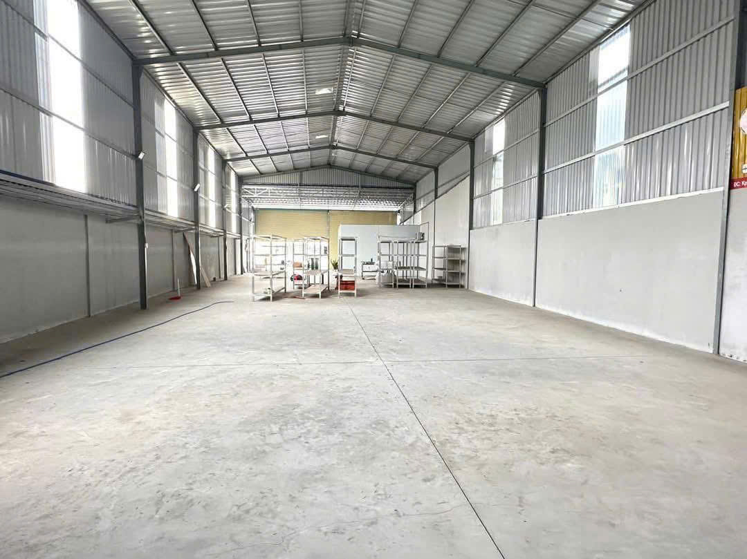 Cho Thuê Mặt Bằng Lê Hồng Phong – 500m² – Có Phòng Ở – Thích Hợp Kho & Bida. Liên hệ: - Ảnh chính