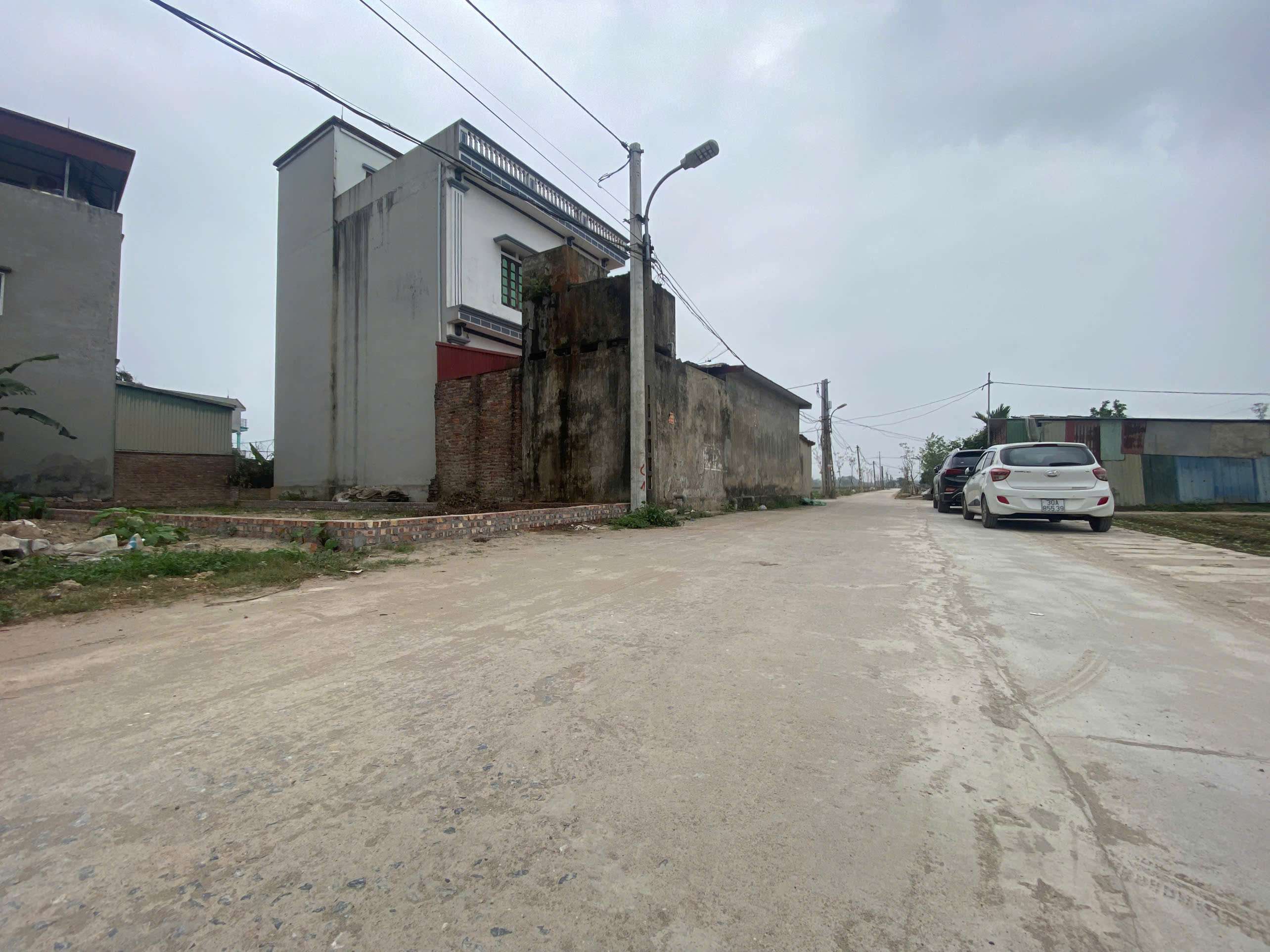 90M BÌA LÀNG TT QUANG MINH,NHỈNH 4 TỶ,ĐƯỜNG XE TẢI TRÁNH 10M - Ảnh 3