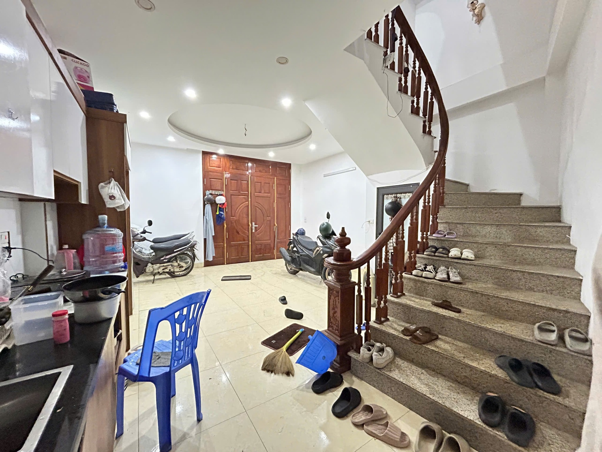 Cho thuê nhà riêng ngõ 59 Mễ Trì, Nam Từ Liêm 36m x 5T giá 12tr, nhà đẹp, ở ngay - Ảnh chính
