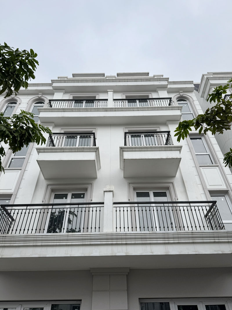 Eurowindow Trâu Quỳ: Mặt tiền Vàng Anh 73,8m2, 5 tầng kinh doanh ngay, tăng giá vượt trội! - Ảnh 2